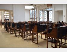 Reading_room,_National_Library_of_Kosovo.jpeg